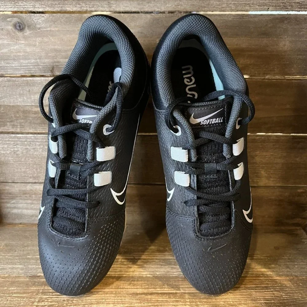 New Womens Nike Renew Hyper Diamond 4 CZ5920-010 Black Softball Shoes Size 9.5‎